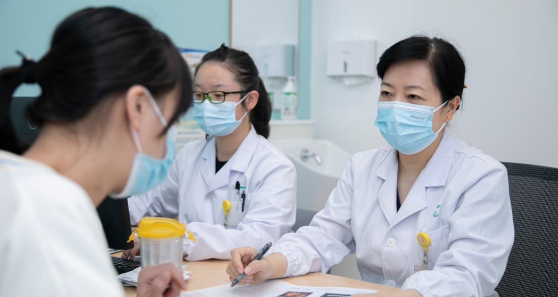 国家医保局：严禁医务、医技人员“挂证”行医