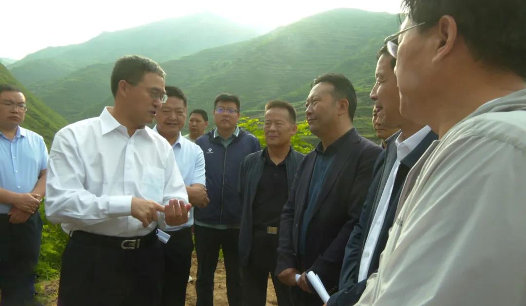 省长刘长根在宕昌县检查指导地质灾害防治工作,省政府副秘书长郭春旺